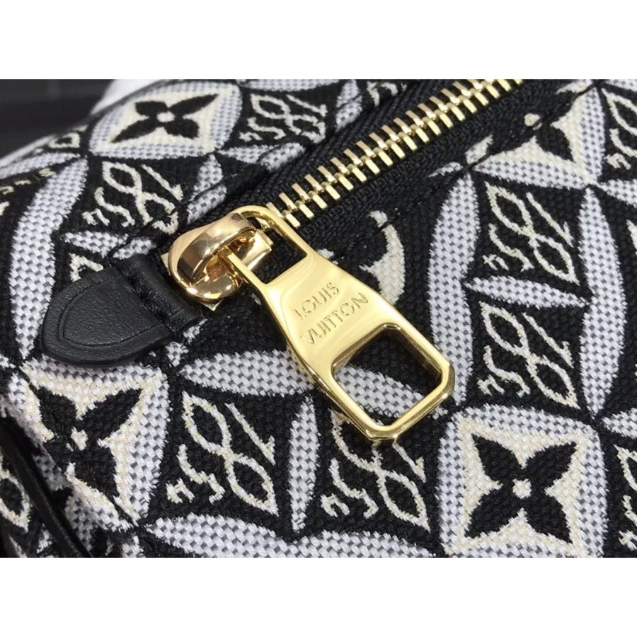 LOUIS VUITTON 25*19*7CM POCHETTE METIS HANDBAG