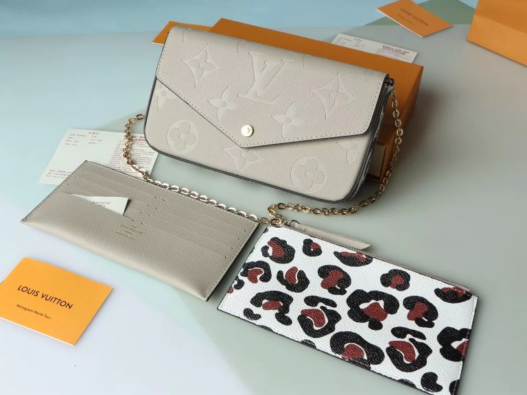 LOUIS VUITTON  21.0 X 12.0 X 3.0CM WILD AT HEART POCHETTE FÉLICIE MONOGRAM EMPREINTE