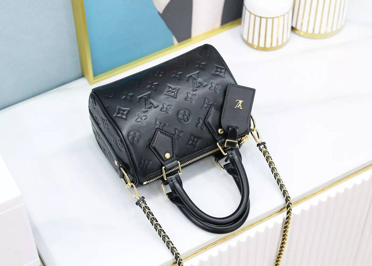 LOUIS VUITTON 2306 BAG