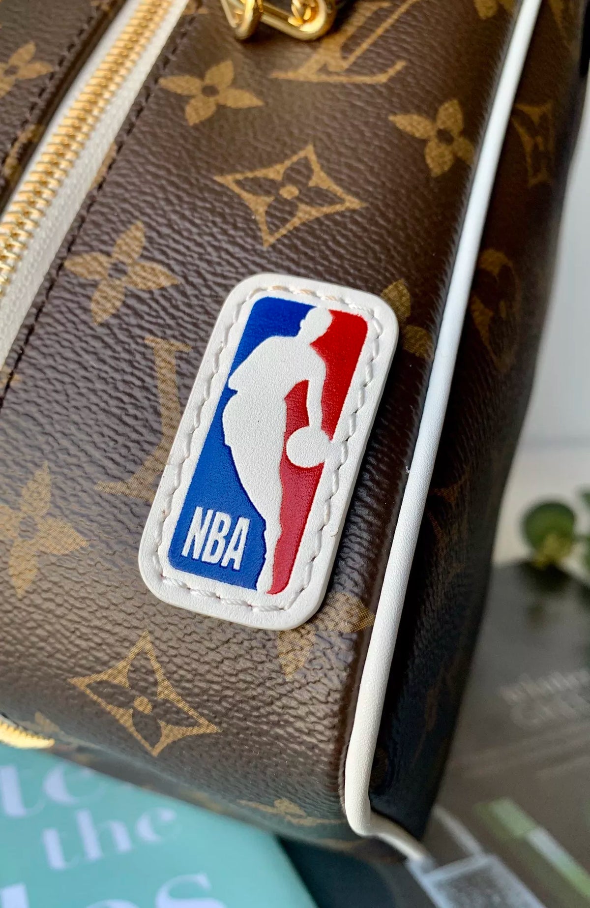 LOUIS VUITTON 2281 BAG