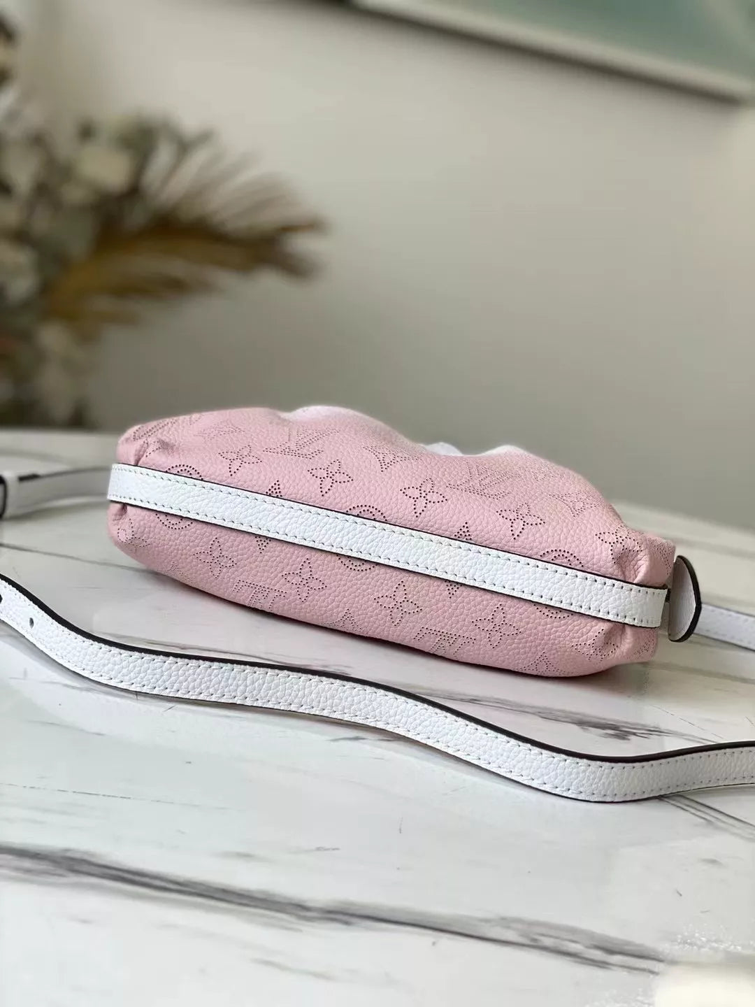 LOUIS VUITTON 23 X 12.5 X 5CM 2 COLORS SCALA MINI POUCH