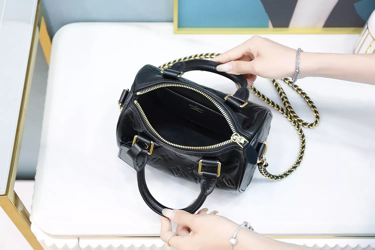 LOUIS VUITTON 2306 BAG