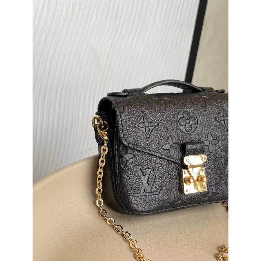 LOUIS VUITTON 14*11*3.5CM MICRO METIS CHAIN BAG, LEATHER