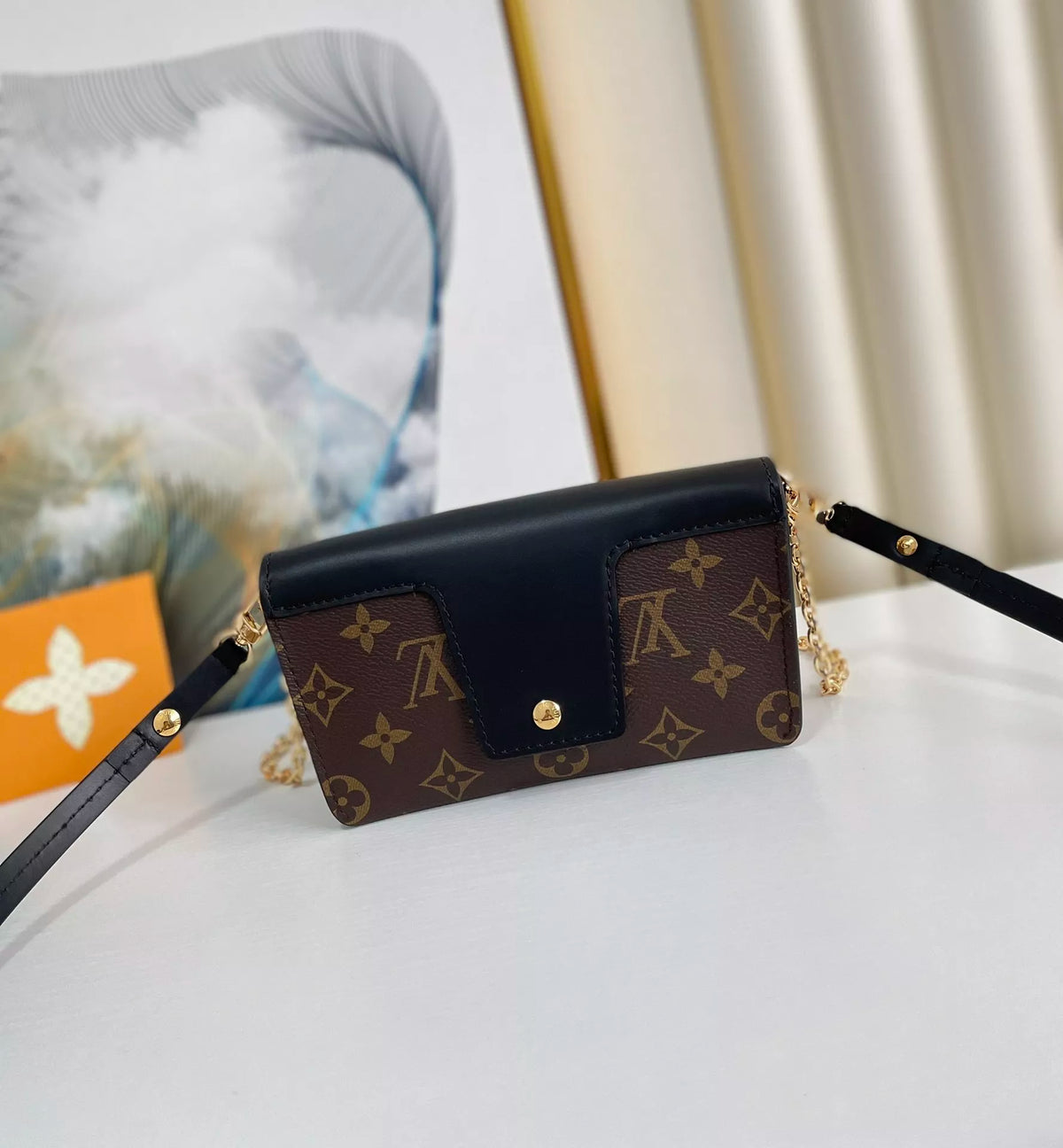 LOUIS VUITTON 19*11*3CM PADLOCK ON STRAP LOCK BAG