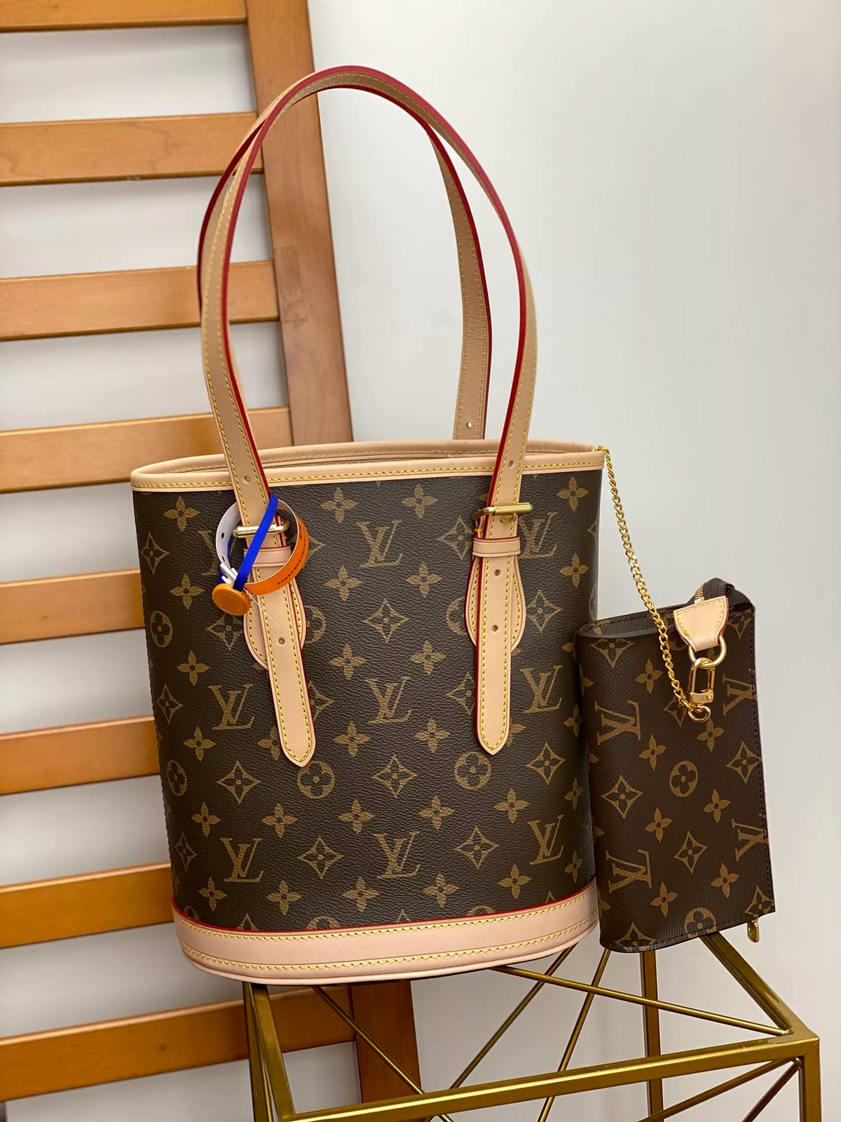 LOUIS VUITTON 23 X 15 X 26CM PETIT BUCKET VINTAGE MONOGRAM