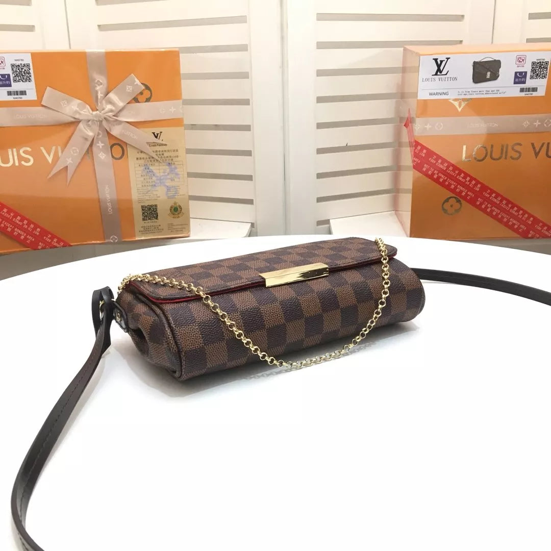LOUIS VUITTON M40717 BAG