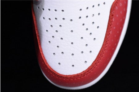AIR JORDAN 1 RETRO HIGH "SPIDER-MAN ORIGIN STORY"