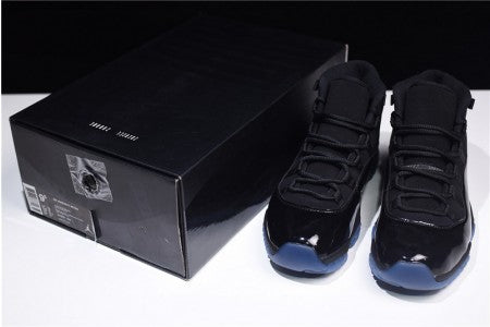 AIR JORDAN 11 “CAP AND GOWN” BLACK