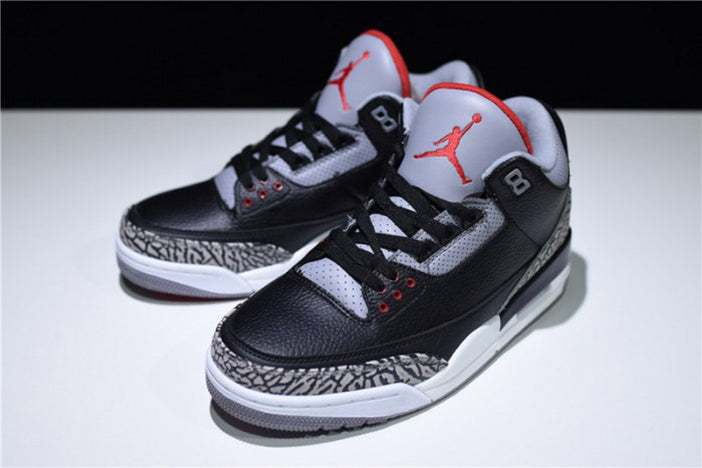 AIR JORDAN 3 RETRO OG "BLACK CEMENT 2018"