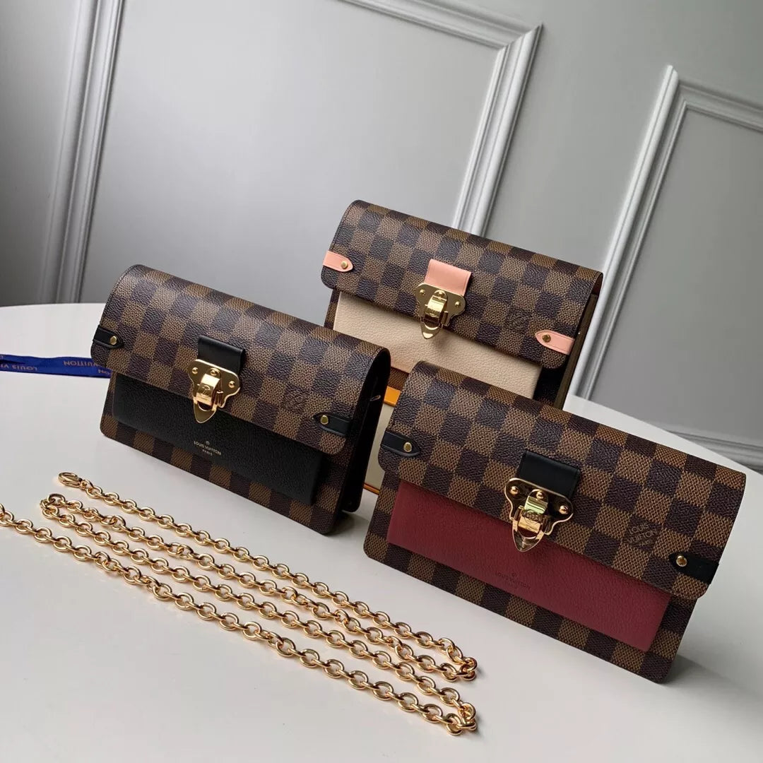 LOUIS VUITTON VAVIN CHAIN WALLET