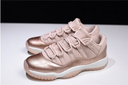 AIR JORDAN 11 RETRO LOW "ROSE GOLD (W)"