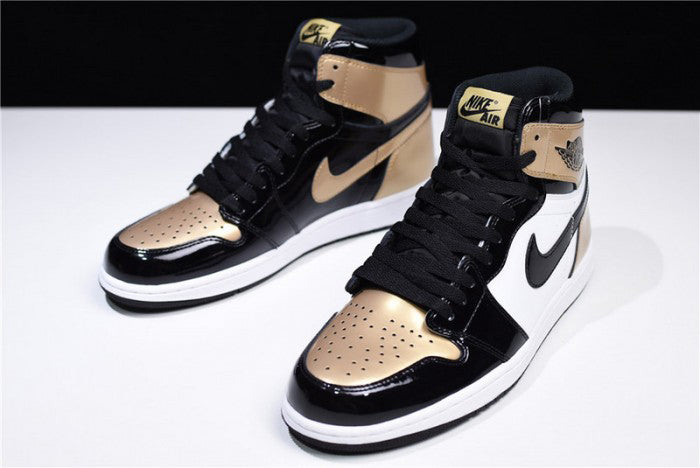 AIR JORDAN 1 "METALLIC GOLD"