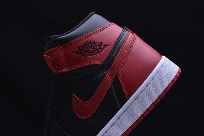 AIR JORDAN 1 RETRO HIGH "HOMAGE TO HOME"