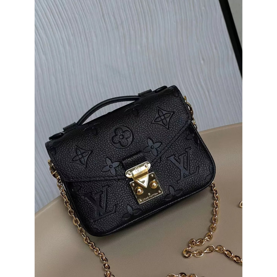 LOUIS VUITTON 14*11*3.5CM MICRO METIS CHAIN BAG, LEATHER