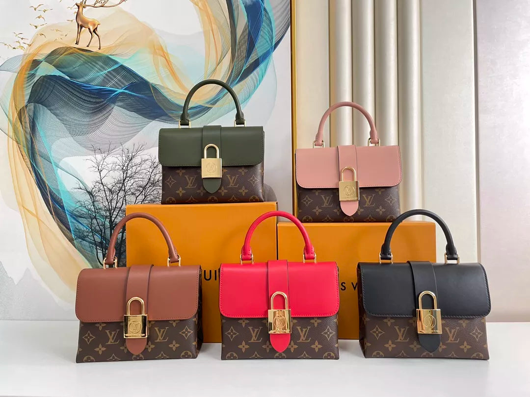 LOUIS VUITTON 21X17X8CM LOCKY