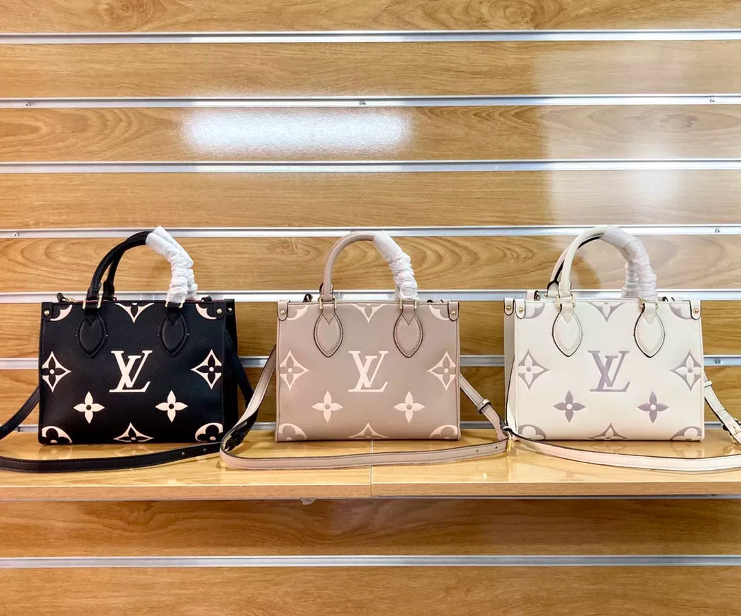 LOUIS VUITTON ONTHEGO TOTE BAG