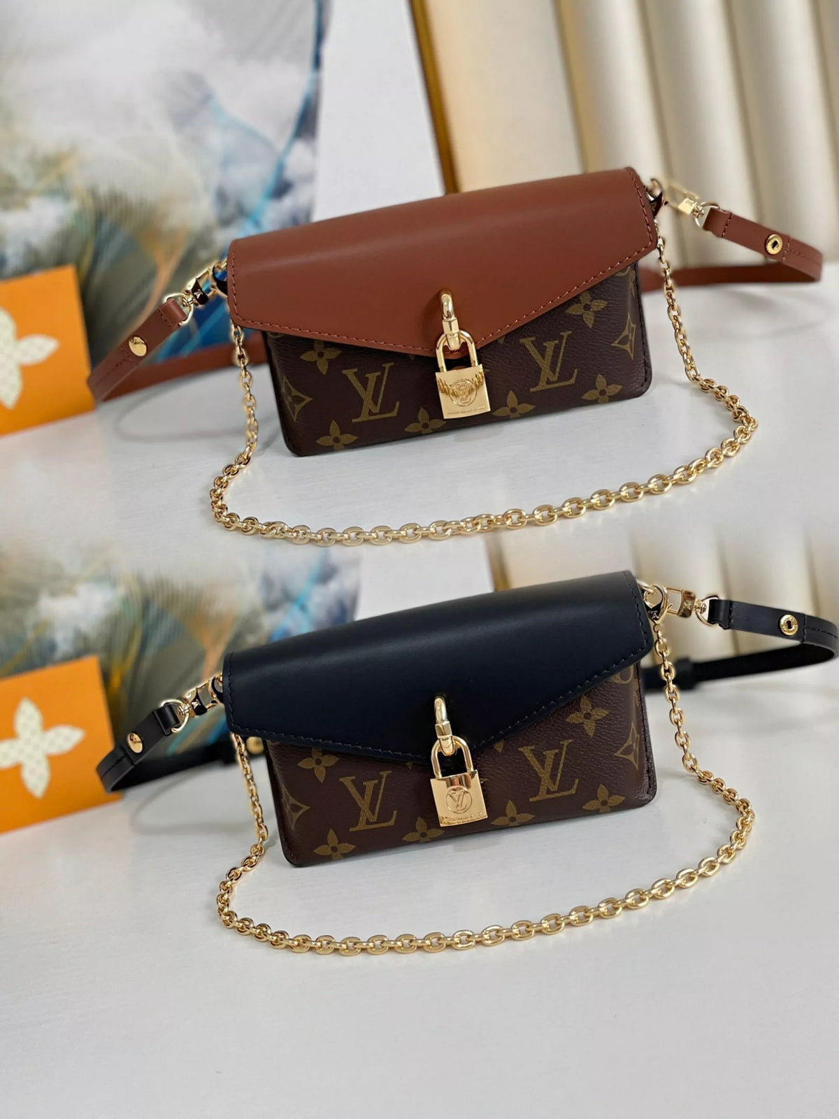 LOUIS VUITTON 19*11*3CM PADLOCK ON STRAP LOCK BAG
