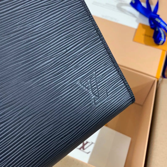 LOUIS VUITTON 27×20×3CM BLACK POCHETTE VOYAGE