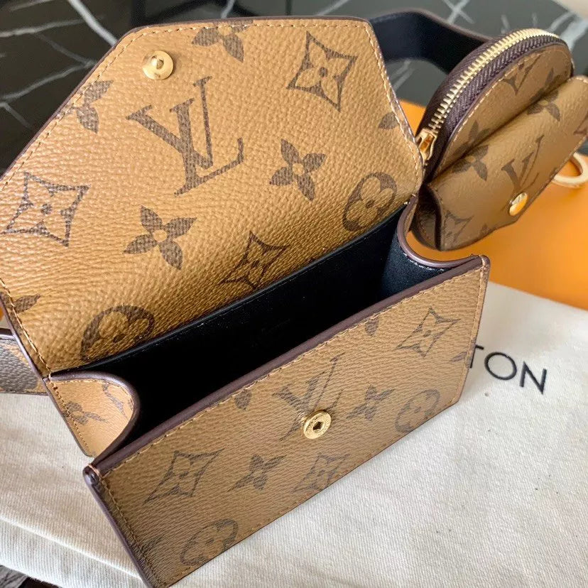 LOUIS VUITTON BELT BAG