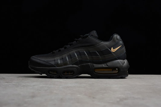 NIKE AIR MAX 95 PREMIUM SE "BLACK/GOLD"