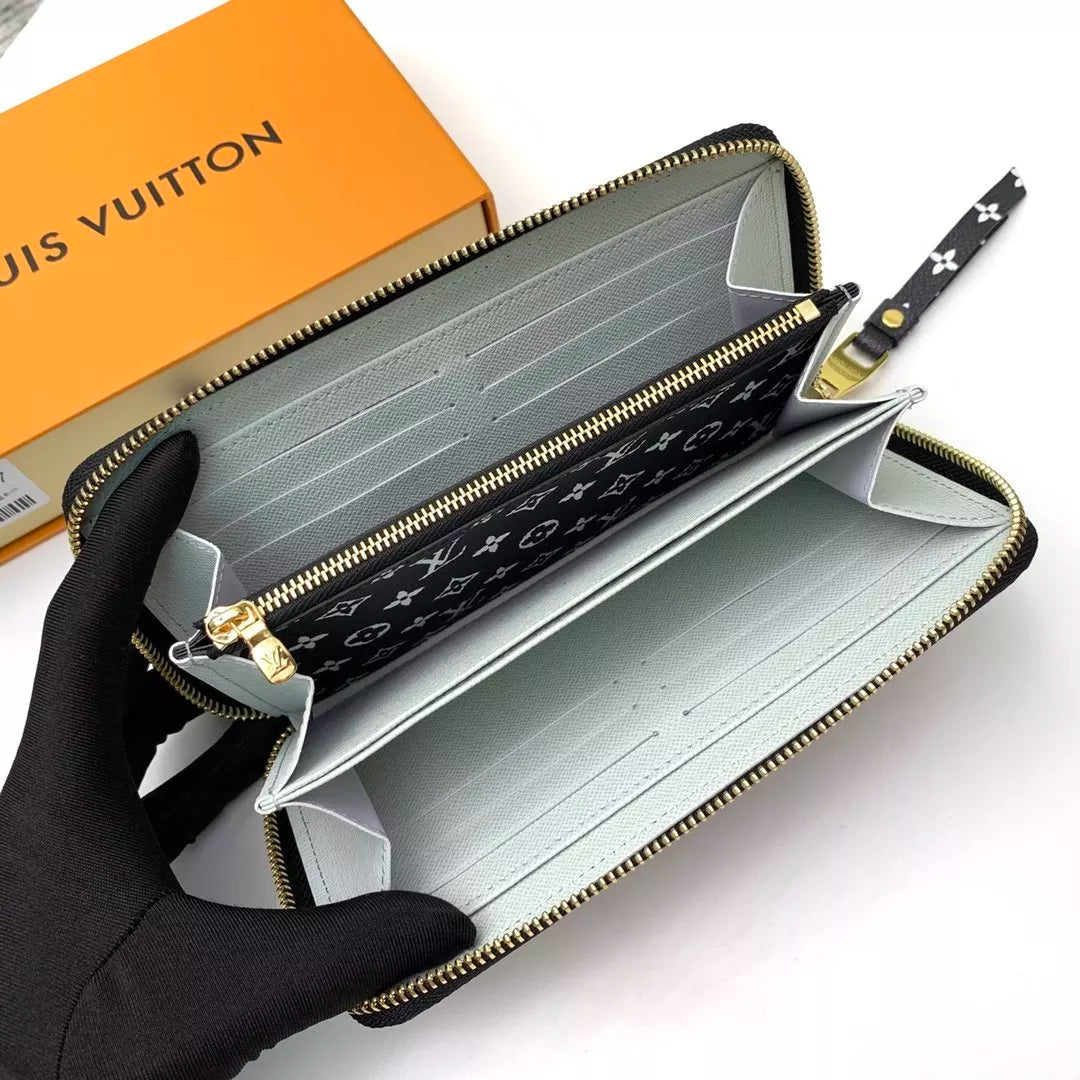 LOUIS VUITTON 19.5 X 10.5 X 2.5 CM CRAFTI'S "SPECIAL EDITION" GIBBY WALLET BAG