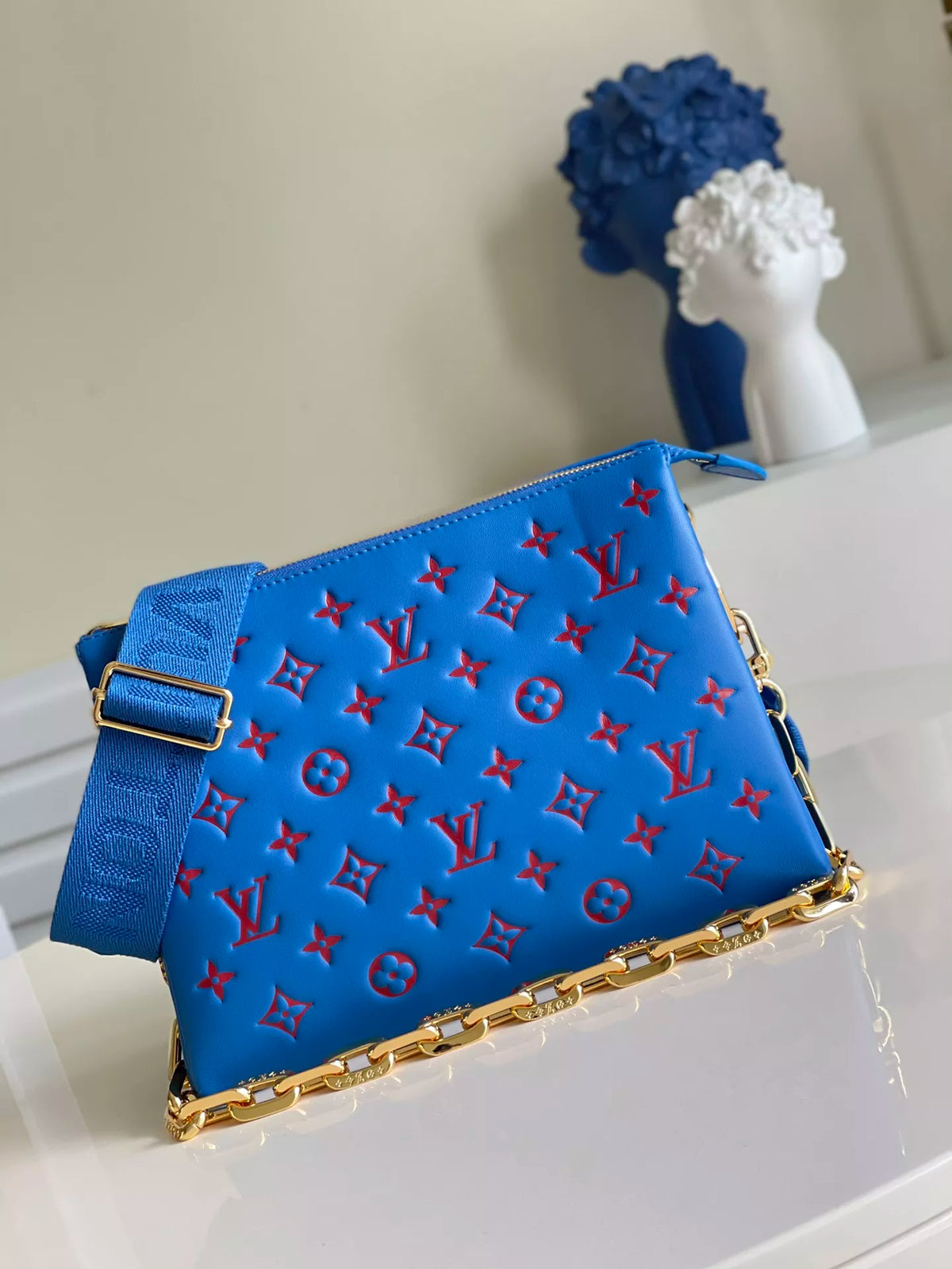 LOUIS VUITTON 20x26x12CM COUSSIN BAG