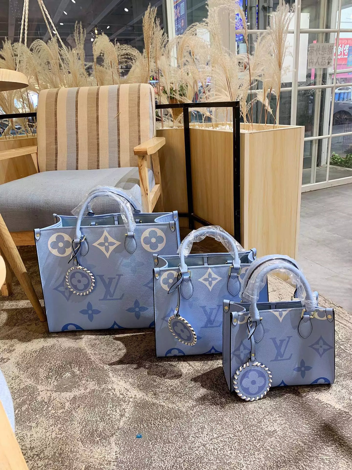 LOUIS VUITTON BY THE POOL ONTHEGO MM TOTE BAG