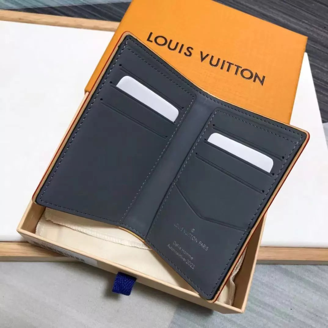 LOUIS VUITTON ZIPPY WALLET