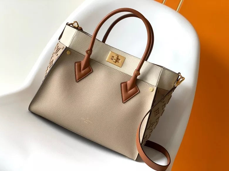 LOUIS VUITTON 30.5*24.5*14CM ON MY SIDE HANDBAG, CALF LEATHER + MONOGRAM CANVAS