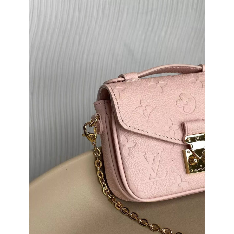 LOUIS VUITTON 14*11*3.5CM MICRO METIS CHAIN BAG, LEATHER
