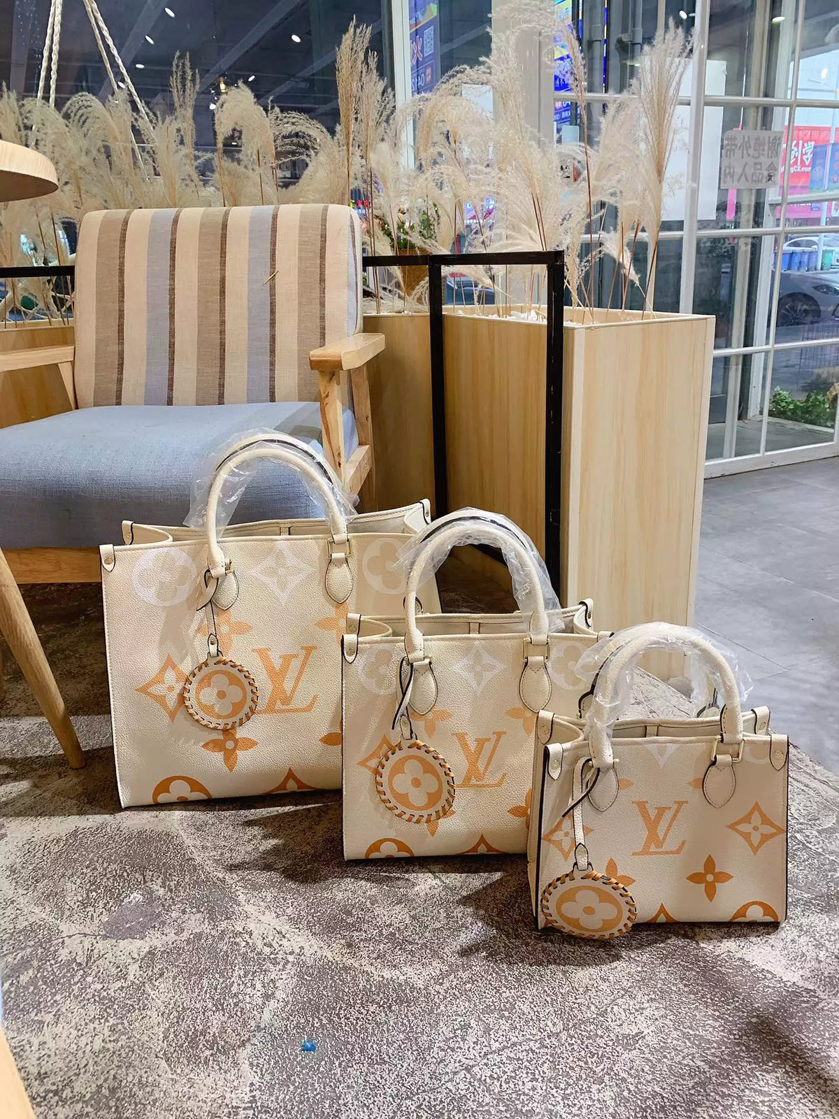 LOUIS VUITTON BY THE POOL ONTHEGO MM TOTE BAG