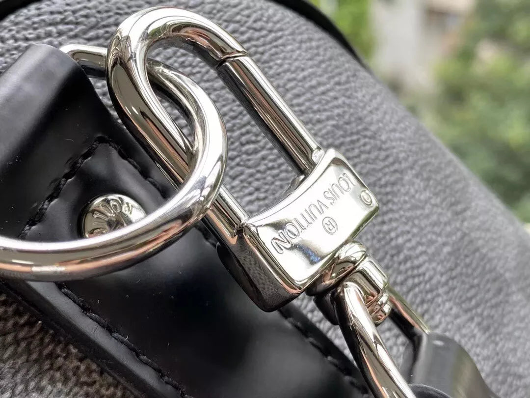 LOUIS VUITTON KEEPALL BANDOULIÈRE 50