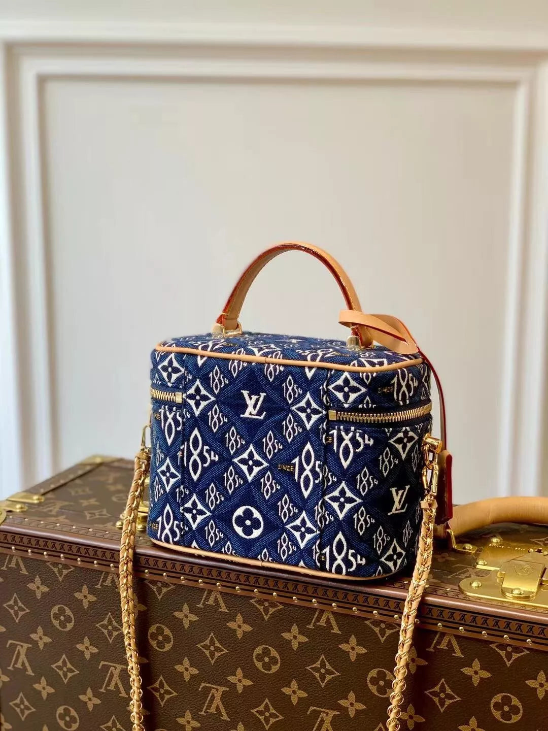 LOUIS VUITTON 19*13*11CM VANITY SMALL HANDBAG