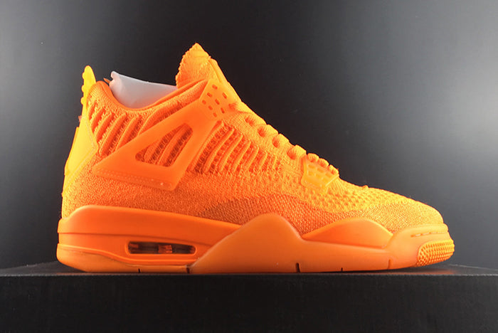 AIR JORDAN 4 RETRO "FLYKNIT ORANGE TOTAL"