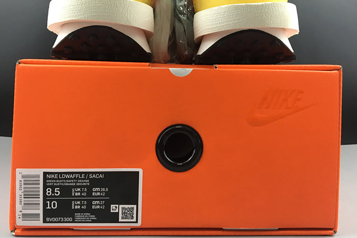 NIKE LDV WAFFLE SACAI "GREEN MULTI"