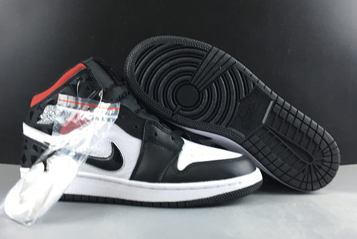 AIR JORDAN 1 MID "QUAI"