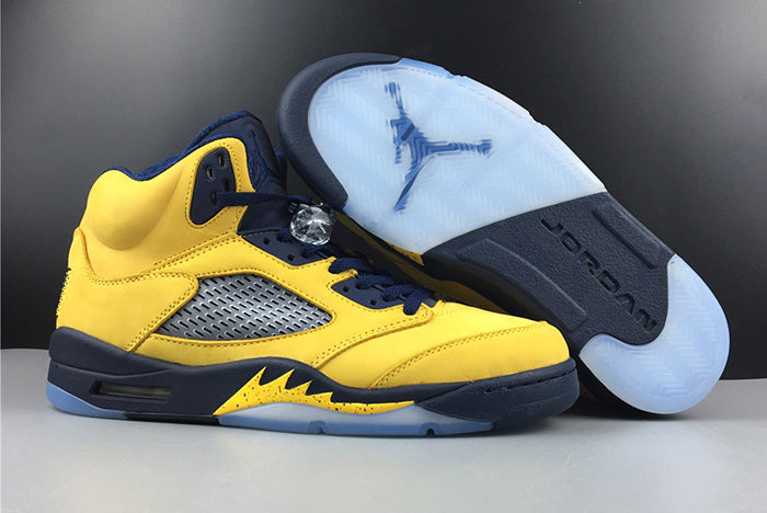 AIR JORDAN 5 RETRO "MICHIGAN" (2019)