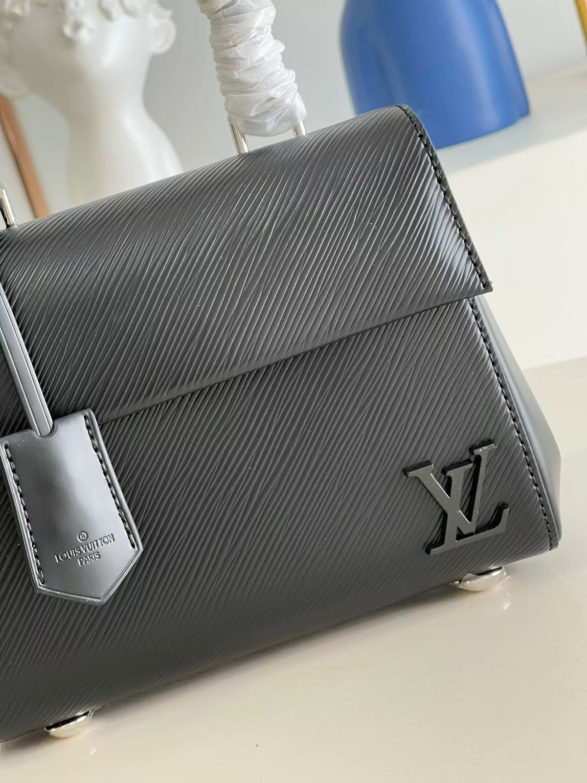 LOUIS VUITTON CLUNY HANDBAG, EPI LEATHER