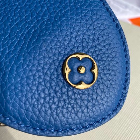 LOUIS VUITTON CAPUCINES BB BAG