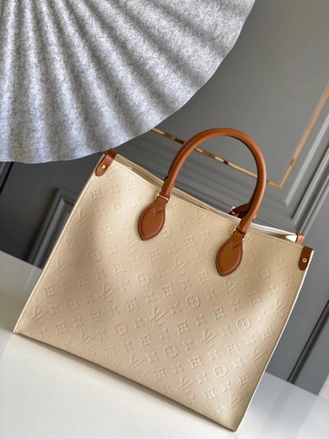 LOUIS VUITTON 41*34*19CM ONTHEGO TOTE GM