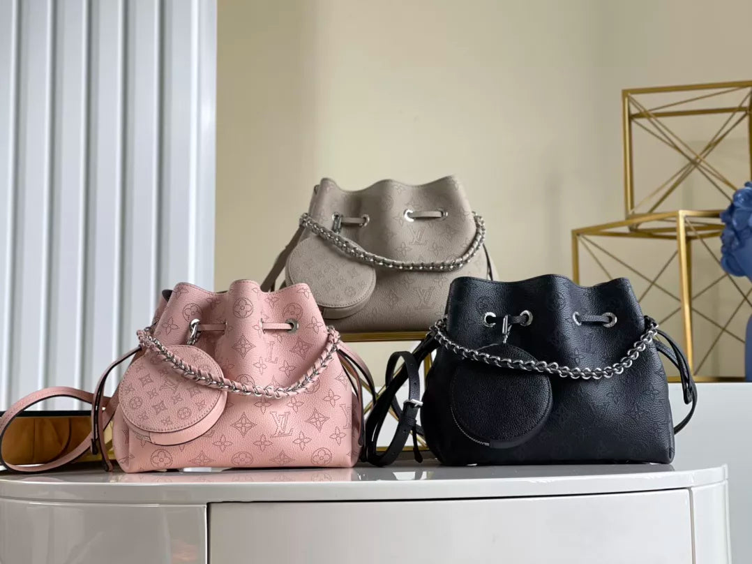 LOUIS VUITTON 19 X 22 X 14CM BELLA MURIA BAG