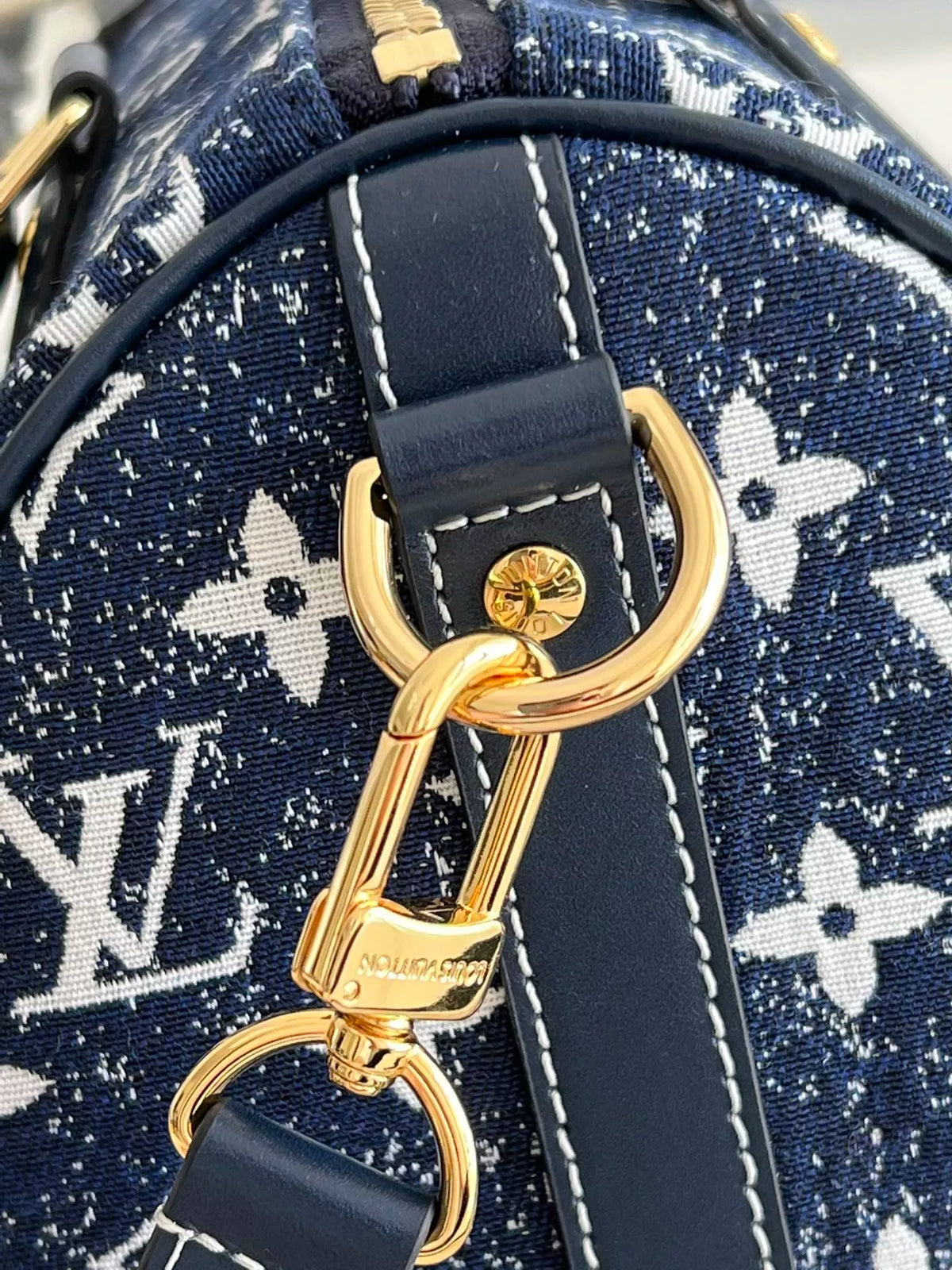 LOUIS VUITTON 25 X 19 X 15CM SPEEDY BANDOULI È RE 25 HANDBAG, LOGO DENIM