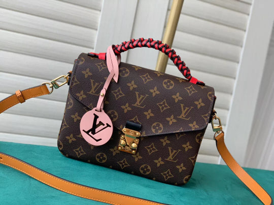 LOUIS VUITTON 25 X 19 X 9CM CRAFT POCHETTE METIS