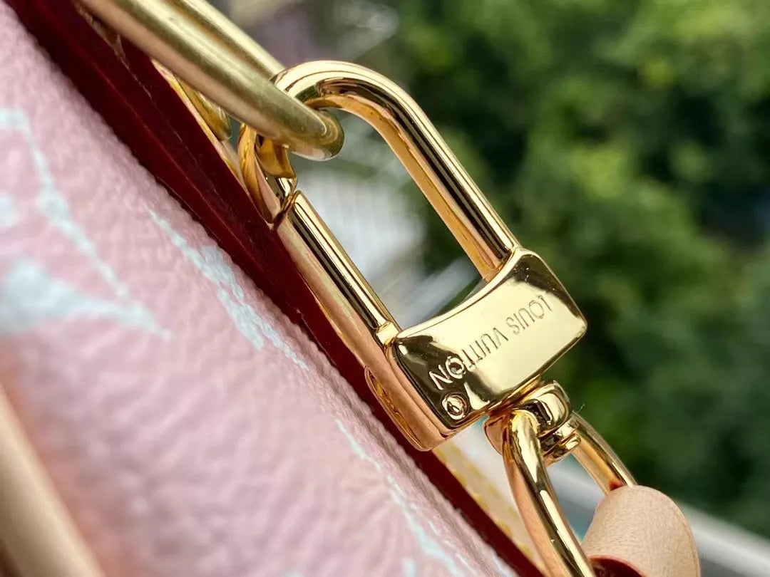 LOUIS VUITTON 9.8 X 7.5 X 5.9 INCHES SPEEDY BANDOULIÈRE 25