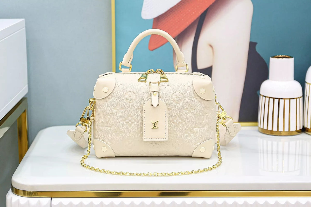LOUIS VUITTON 2304 BAG