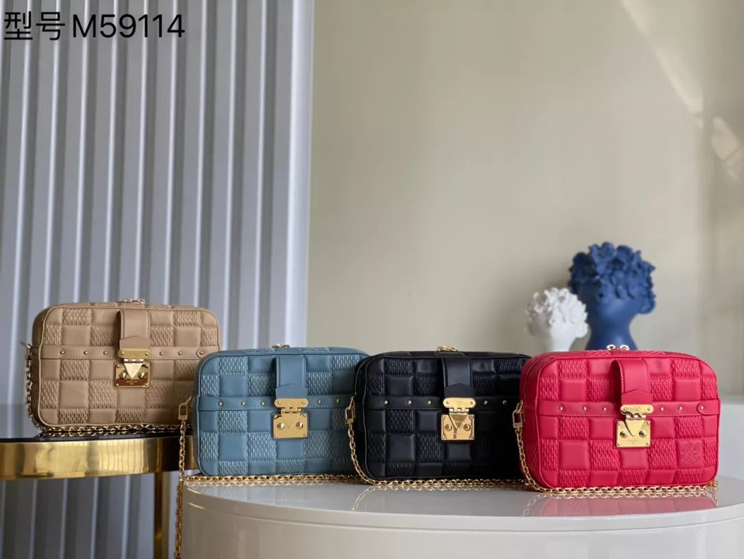 LOUIS VUITTON TROCA LV DAMIER S-LOCK HAND BAGS