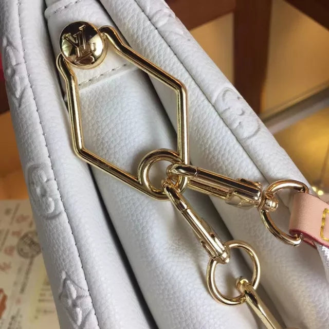 LOUIS VUITTON 34 X 24 X 12CM COUSSIN MM BAG 3A