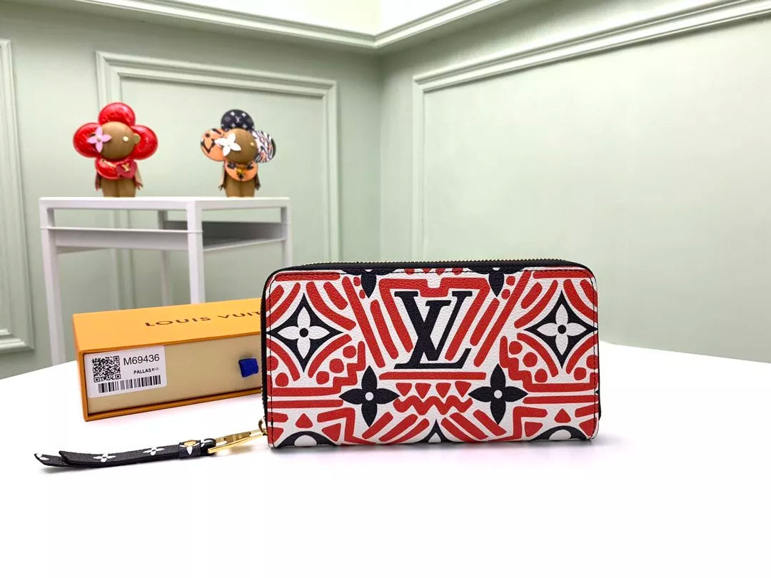 LOUIS VUITTON 19.5 X 10.5 X 2.5 CM CRAFTI'S "SPECIAL EDITION" GIBBY WALLET BAG