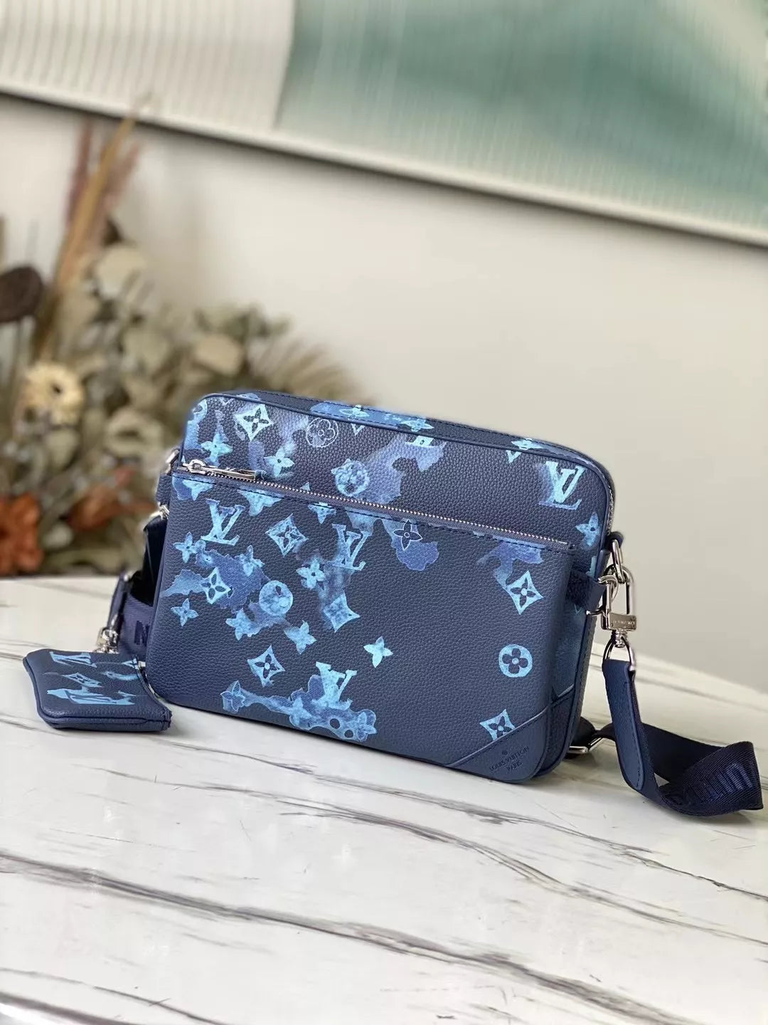 LOUIS VUITTON 21*12*9CM TRIO MESSENGER BAG