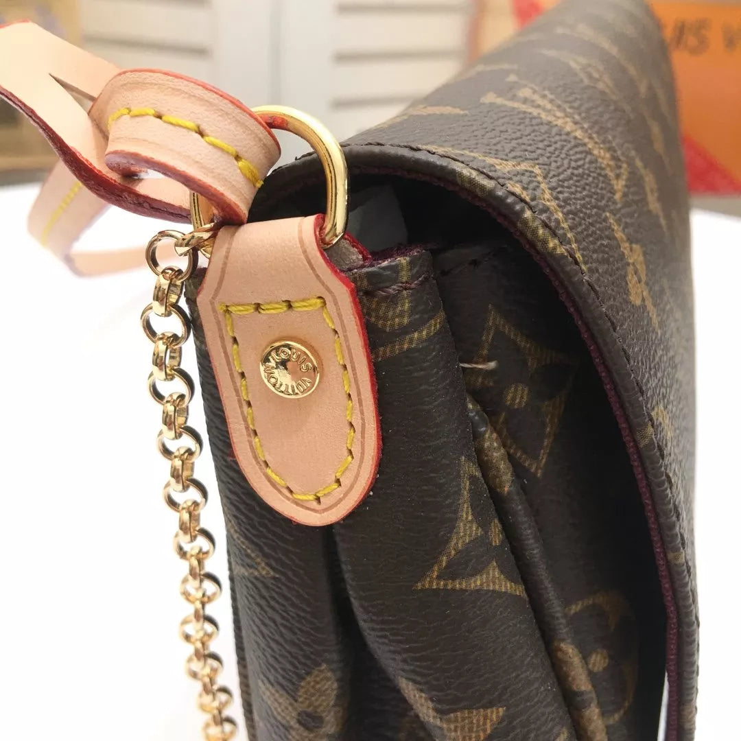 LOUIS VUITTON M40718 BAG